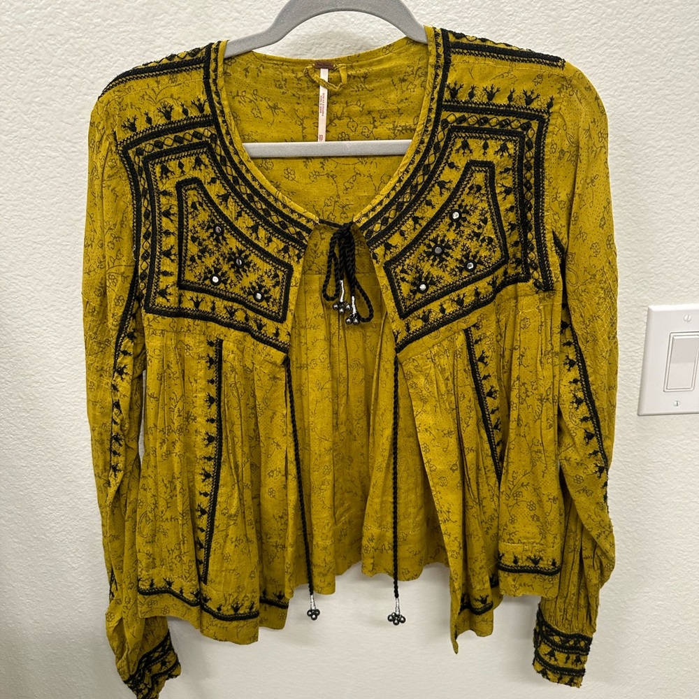 Free People Thin Cardigan/Blouse